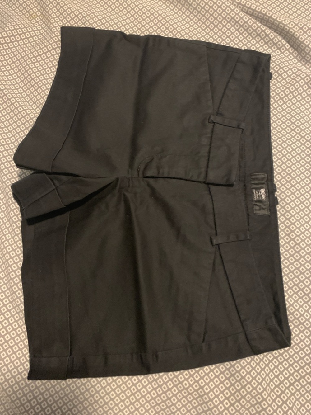 Mossimo Stretch Shorts size 4 - Picture 3 of 9